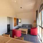 بيت للعطل La Baumelle 4/6 Personnes Saint-Pierre-des-Tripiers